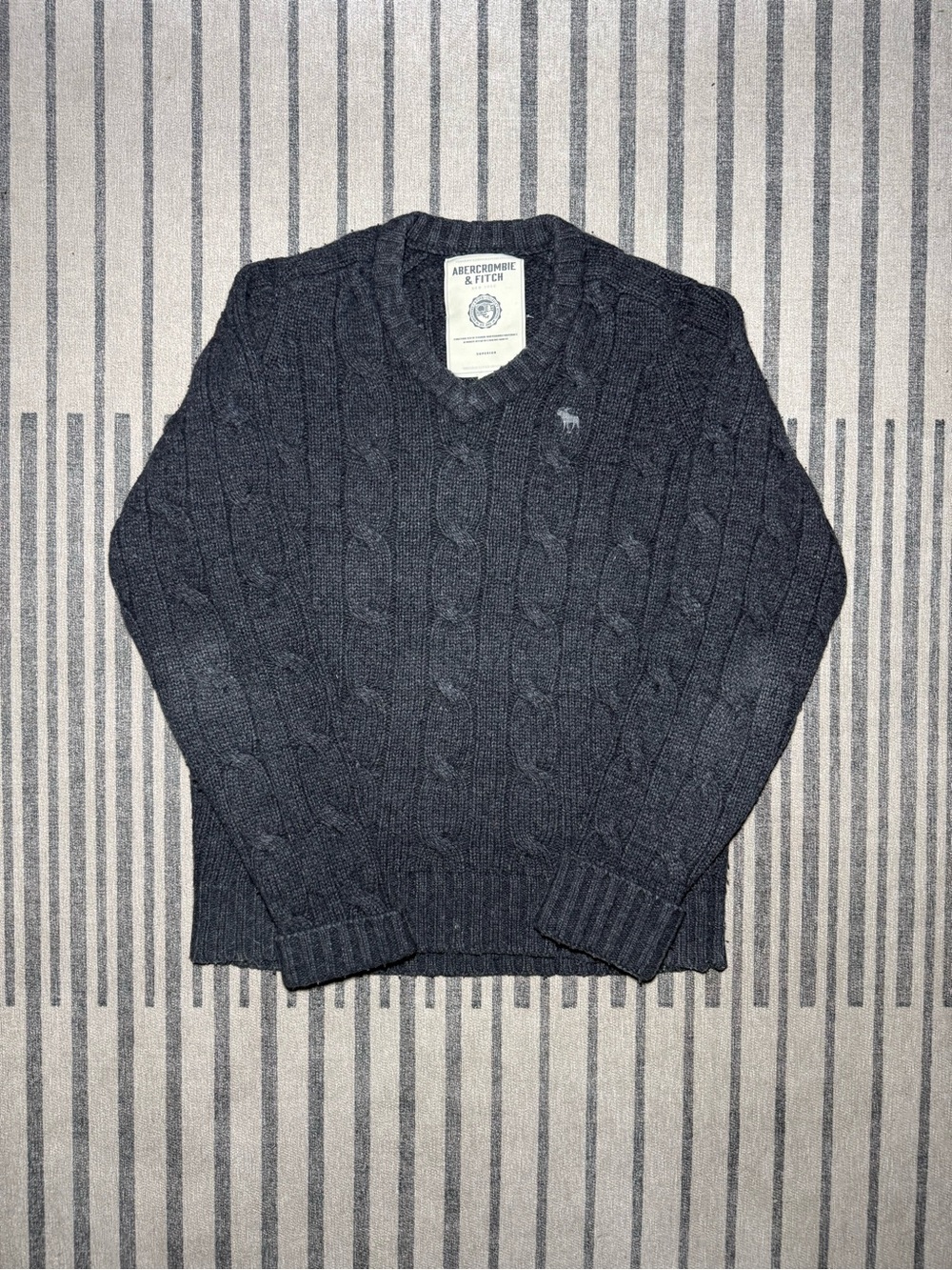 VTG Abercrombie & Fitch Wool Cashmere Cable Knit V-Neck Sweater Charcoal Grey M